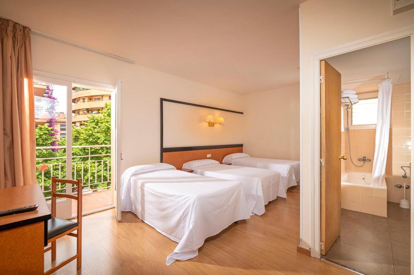 The Bb Hotel Boutique Can Colom Льорет-де-Мар Экстерьер фото